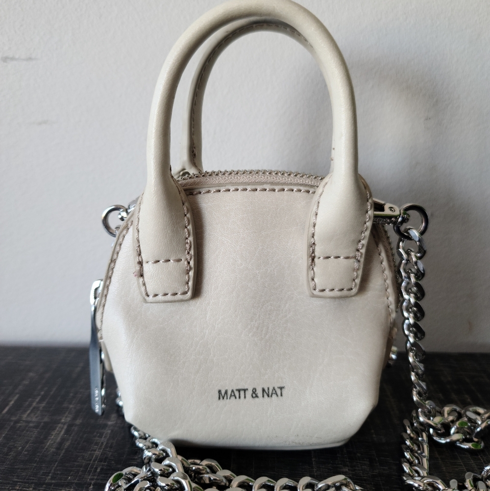 Matt & Nat Gessi Pico Vegan Crossbody Bag - Picture 5 of 10